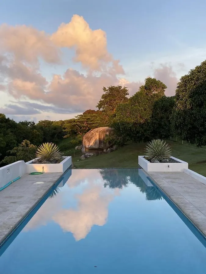 Guest house Lejos Eco Retreat Hotel Vieques